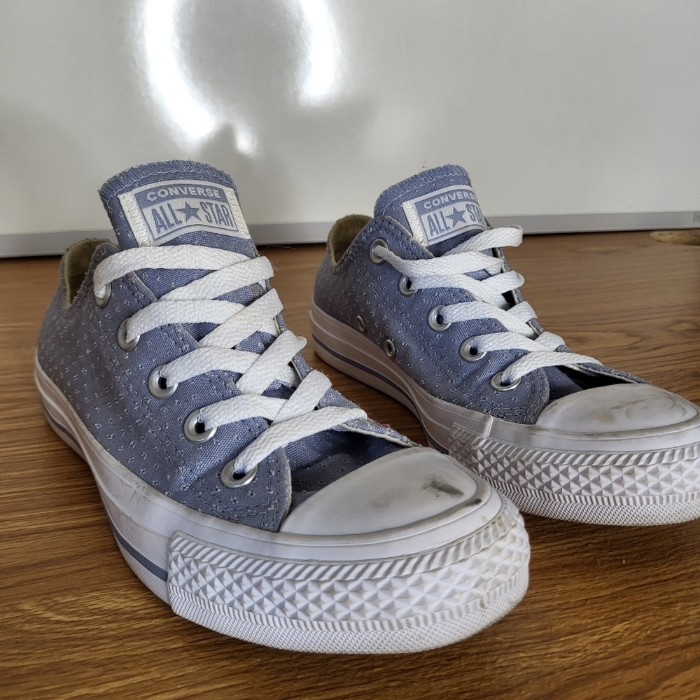 Converse Low Top Sneakers in Dusty Blue with White Womens Size 6 - Picture 1 of 8